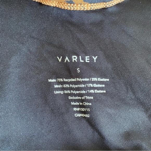 Varley Let's Move Kellam Bra
- Bronze Cheetah. SIZE. SMALL - Picture 13 of 16